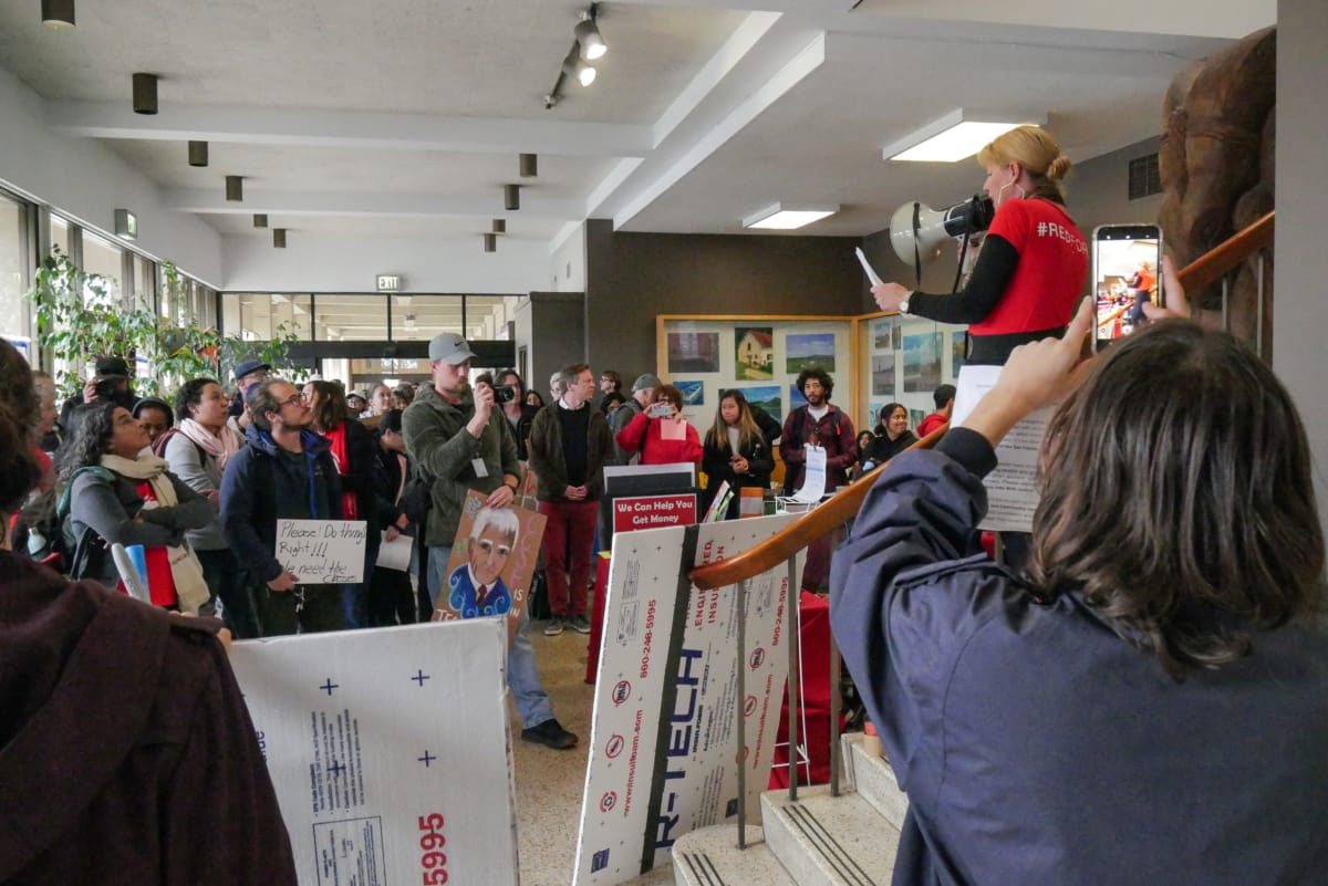 Students Disheartened Over Reduction of ASL Classes