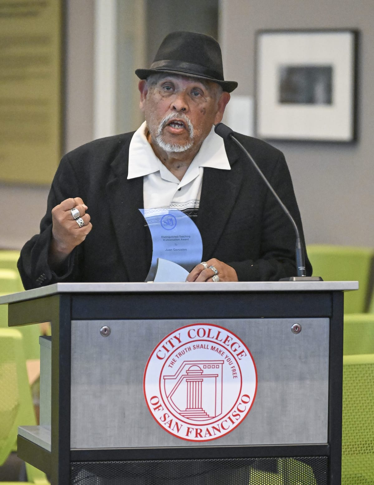 Board of Trustees Honors Juan Gonzales for Receiving SPJ Award