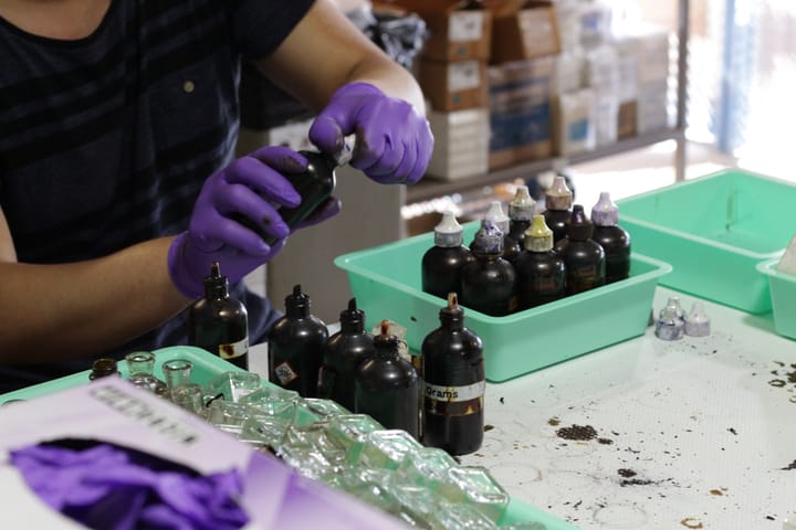 City College breaks promise to student lab aides