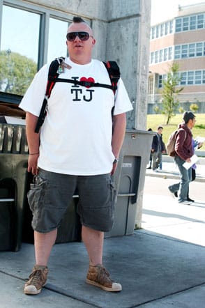 DYLAN NOVICKY / THE GUARDSMAN