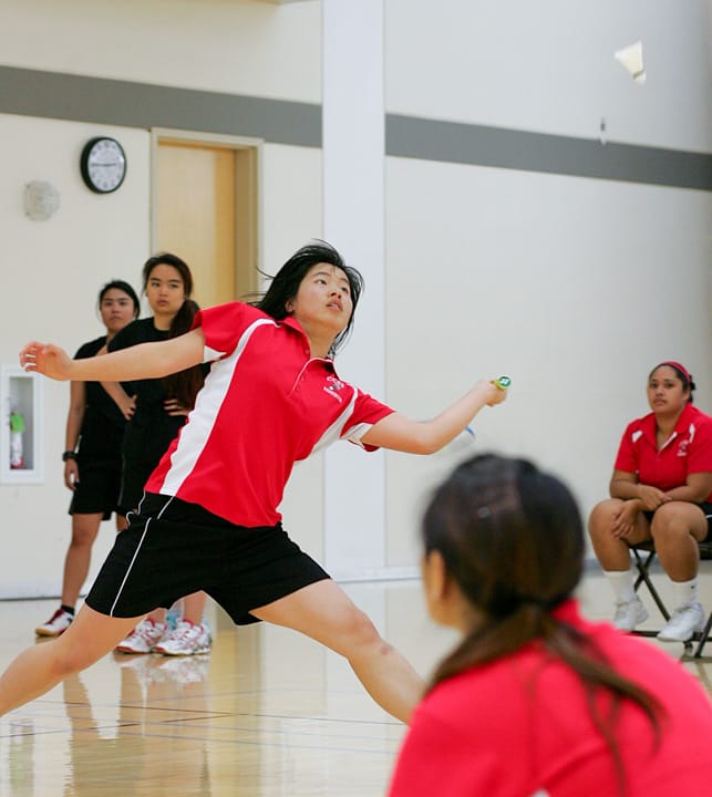 Rams sophomore Koni Chen (rank 2) wins two out of three sets against Skyline’s MJ Phan (rank 1) in a women’s singles match at Ocean campus, Tuesday March 25, 2014. Photo by Jackson Ly/The Guardsman