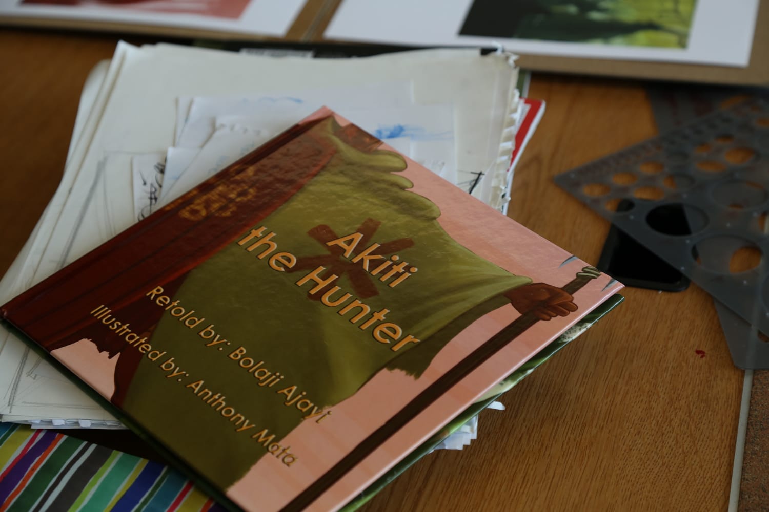 Recently released childen’s book “Akiti the Hunter,” illustrated by Anthony Mata. (Photo by Natasha Dangond)