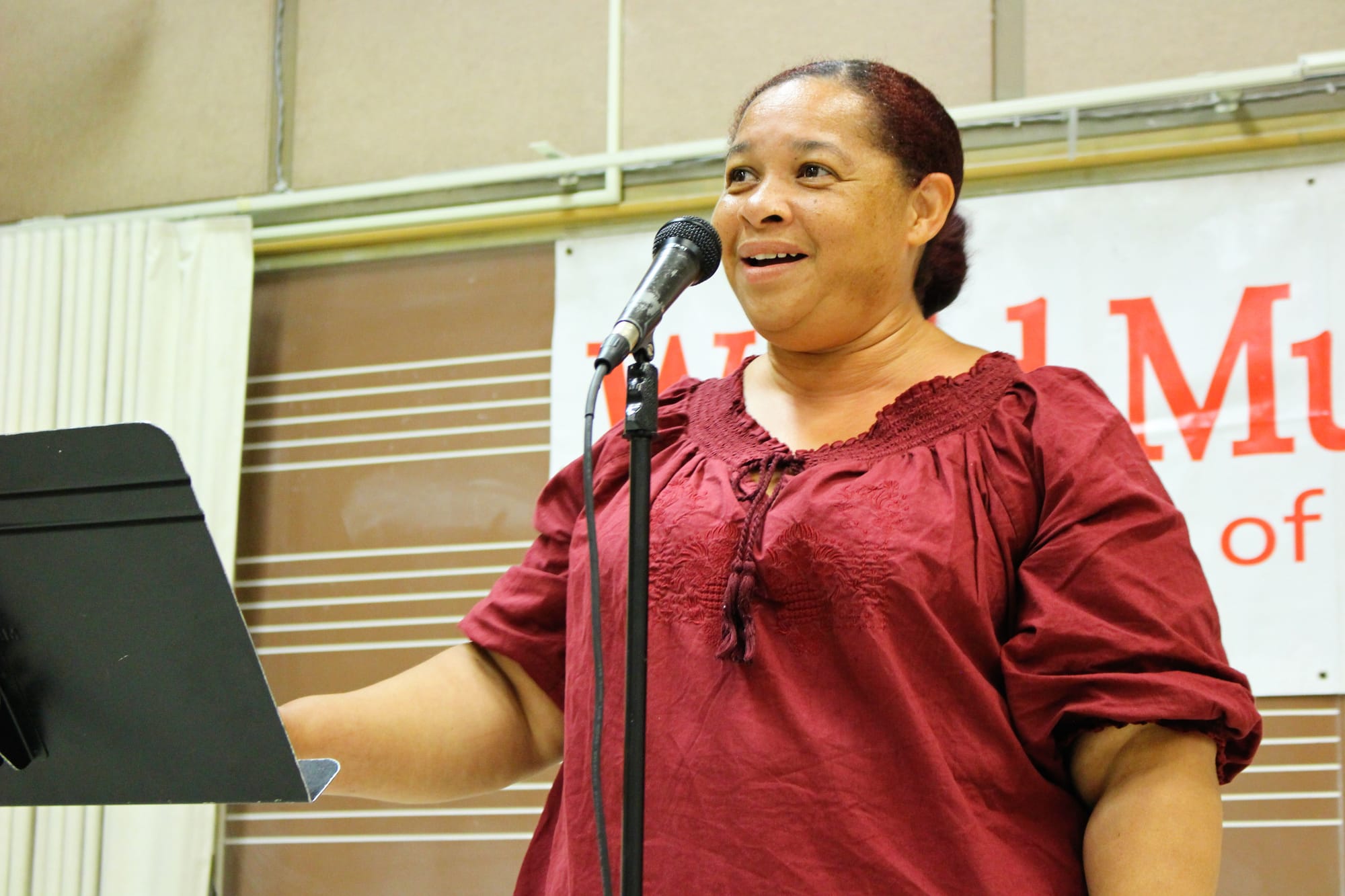 Terrilyn Woodfin performs “Summertime” at t he World Music Club’s Singing Contest on Friday, Nov. 20, 2015. (By Shannon Cole/The Guardsman