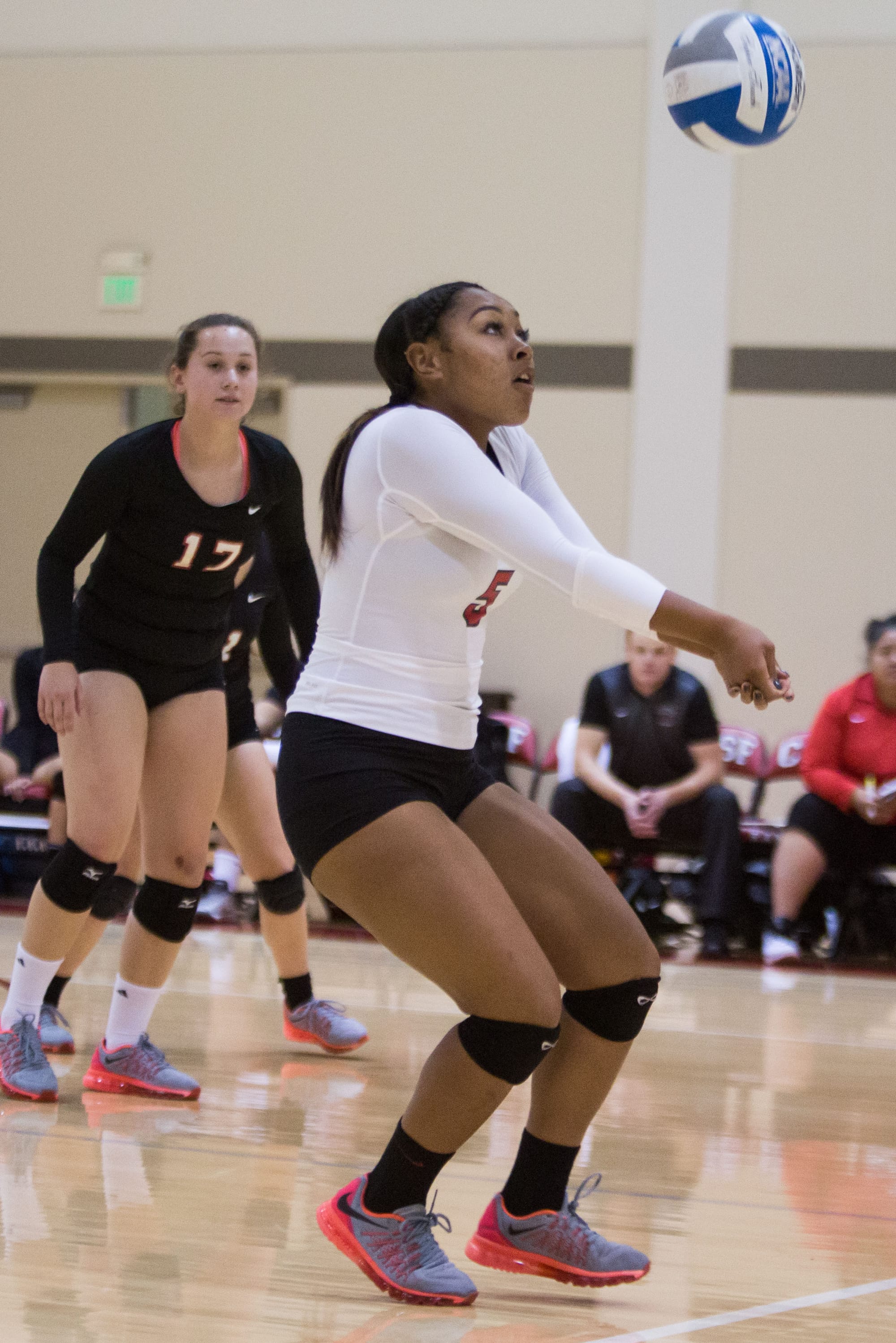 City College’s Kijana Best (1) receives the ball from a Monterey Peninsula College player at City College court at Ocean, Nov 13 ( Khaled Sayed