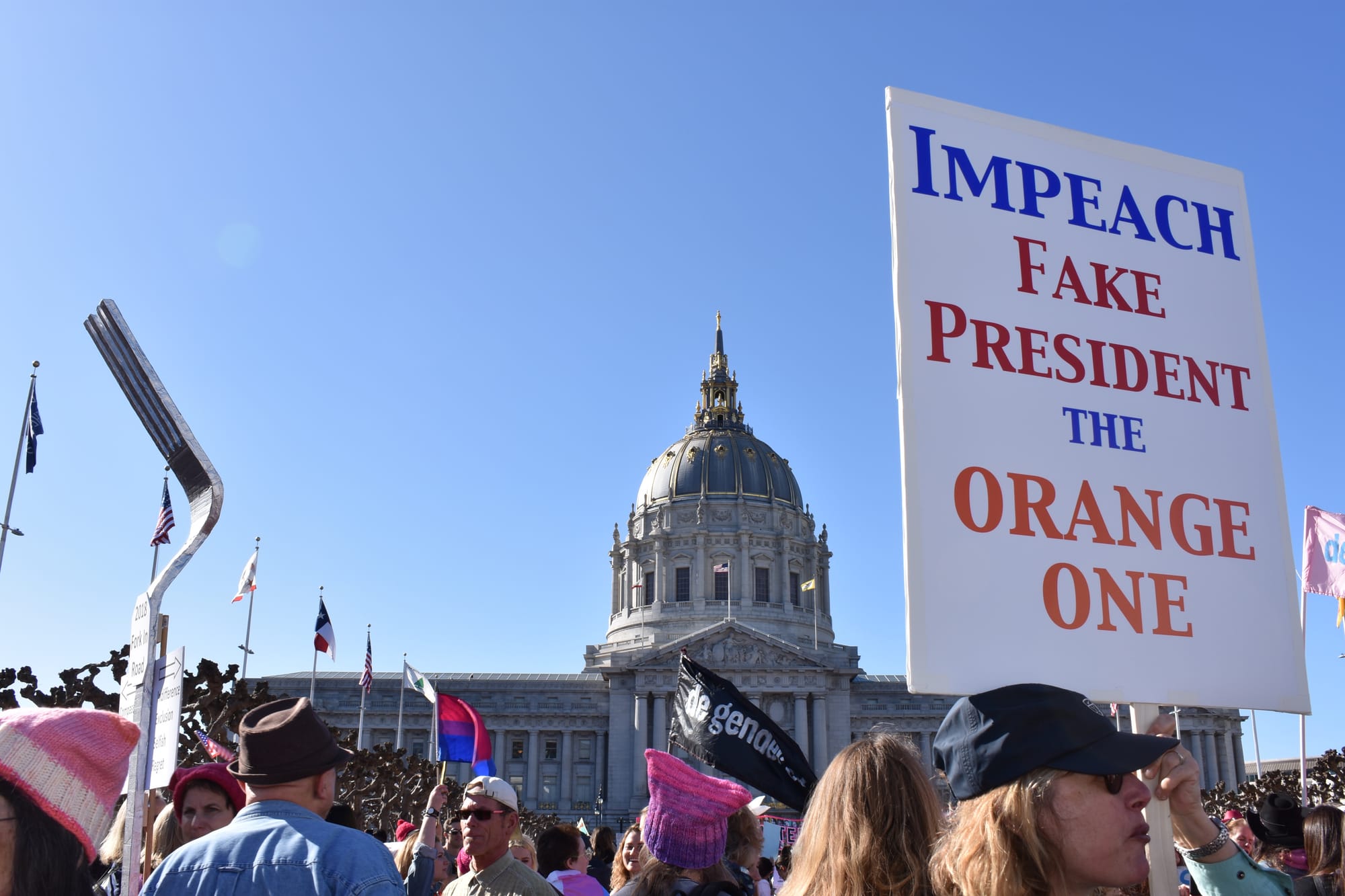 Demonstrators protesting in the Women’s March in San Francisco on Jan. 20, 2018. Photo by Veronica Steiner/The Guardsman.